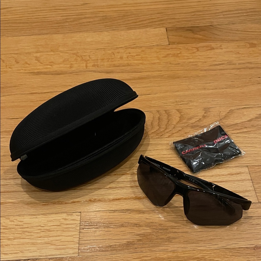 Carrera Black Sunglasses